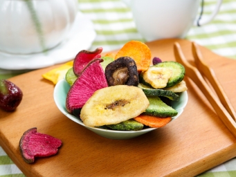 果蔬干竟是热量刺客？不要再被“健康零食”背刺了